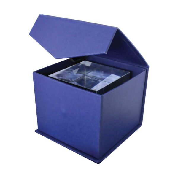 3D Square Crystals with Box CR 24